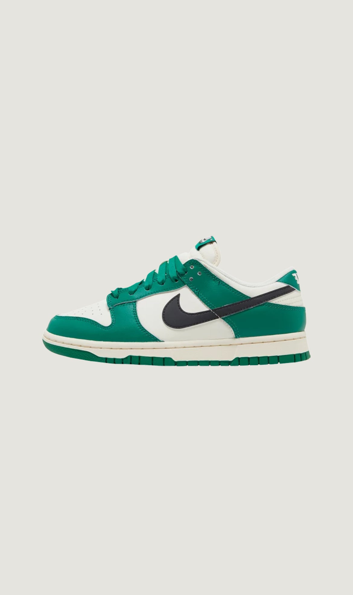 Load image into Gallery viewer, DUNK LOW SE  - MALACHITE / &#39;LOTTERY&#39;
