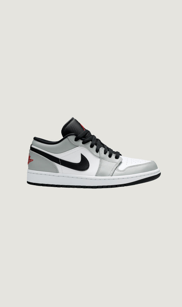 AIR JORDAN 1 LOW - LIGHT SMOKE GREY